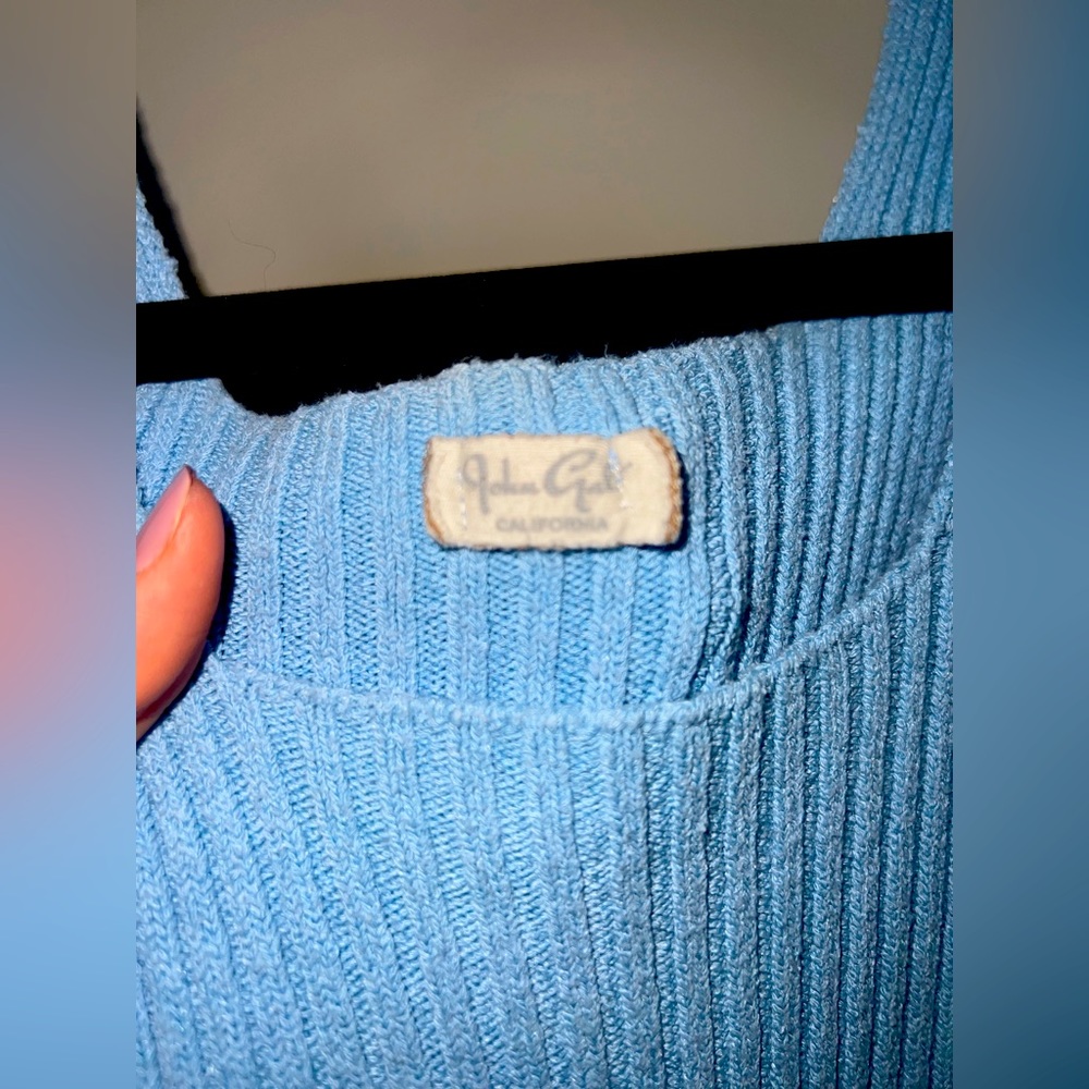 Blue Ribbed Tank Top - Picture 3 of 3